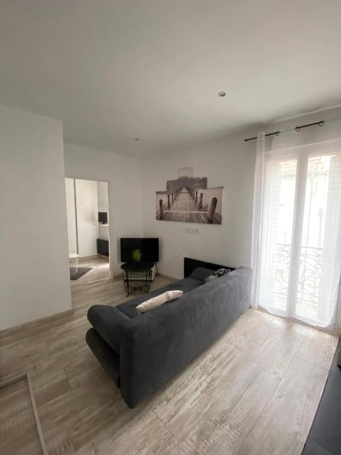 Arcole 5 - Jolie Appartement Centre Ville De Beziers Avec Garage- Wifi -Tv Connectee Buitenkant foto