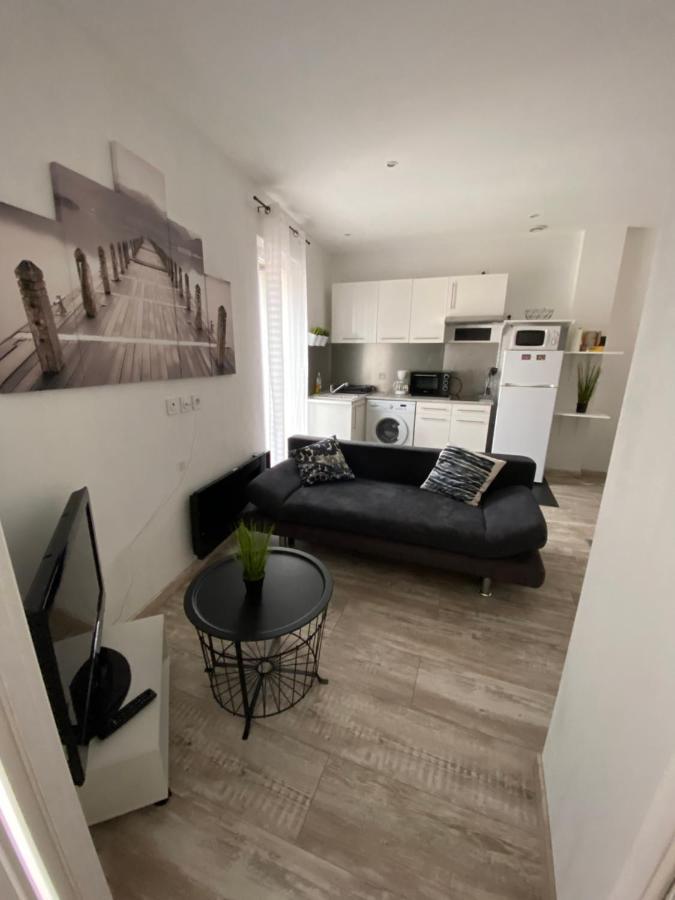 Arcole 5 - Jolie Appartement Centre Ville De Beziers Avec Garage- Wifi -Tv Connectee Buitenkant foto