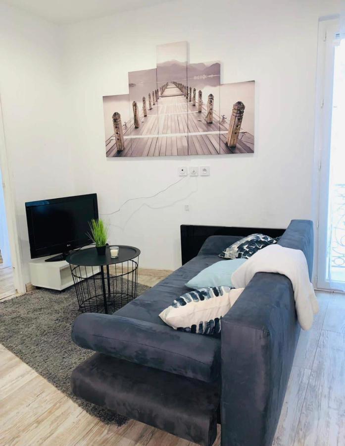 Arcole 5 - Jolie Appartement Centre Ville De Beziers Avec Garage- Wifi -Tv Connectee Buitenkant foto